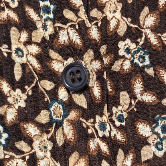 Button Front Floral Gypsy Fairy Puckered Top with Ruffled Hem Bell Sleeve Sz S - Picture 6 of 8